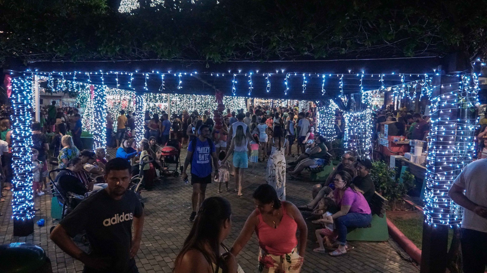 Portal Minas Gerais Eventos NATAL ILUMINADO DE PIUMHI