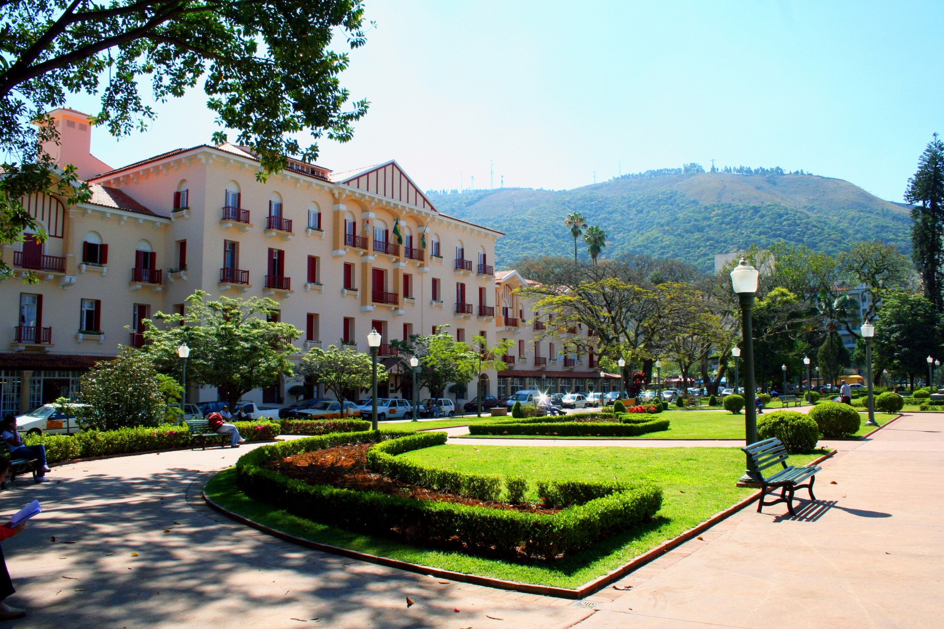 A Praça dos Imigrantes, também - Descubra Poços de Caldas