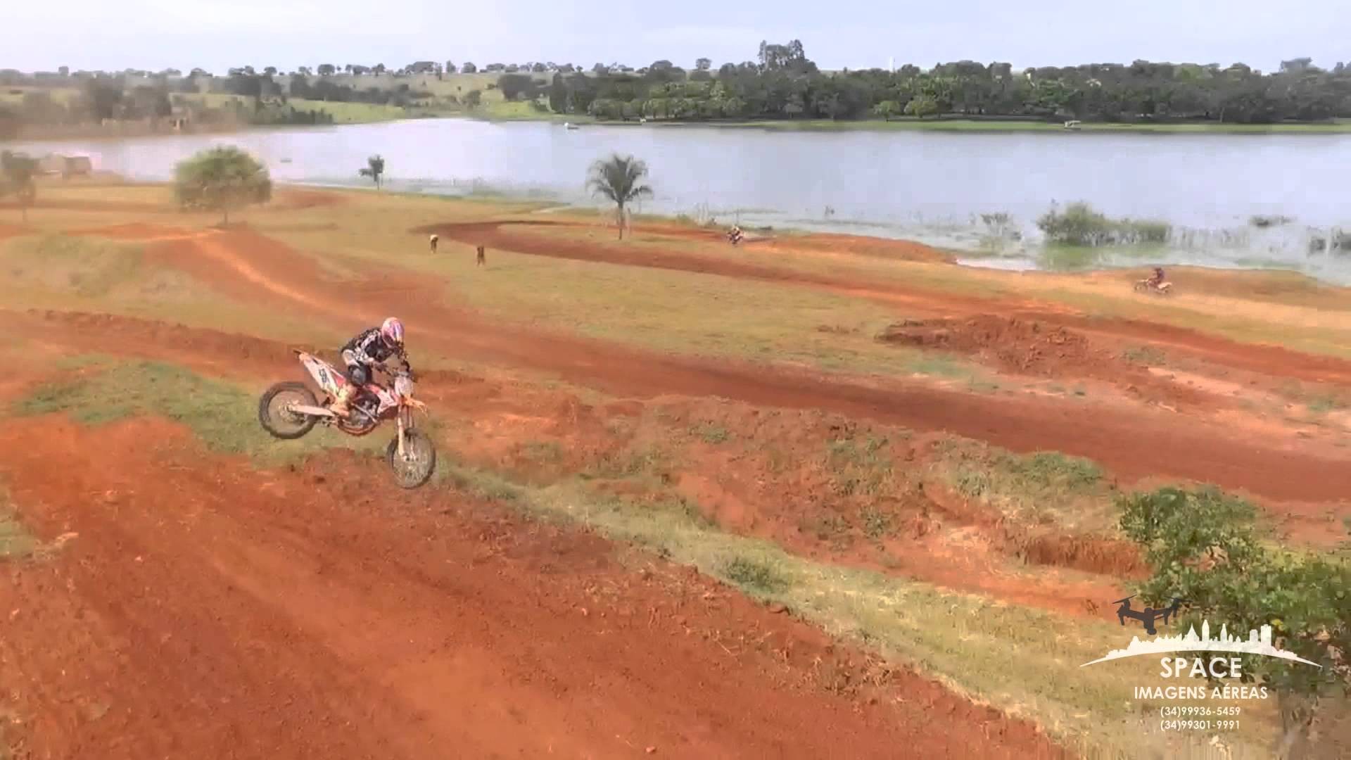 Mineiro de Motocross traz Pimonte de volta ao cenário das